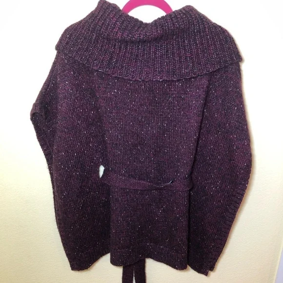 WHITE House black market Marl belted poncho sweater size S - Picture 4 of 10